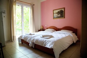 Tsertos Apartments