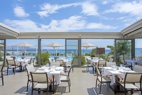 Anastasia Hotel