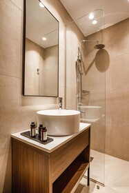 Elivia Boutique Suites