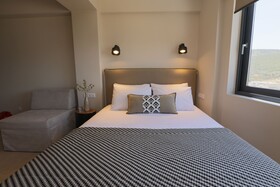 Elivia Boutique Suites
