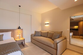 Elivia Boutique Suites