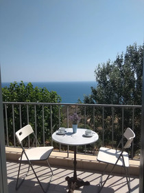 Villa Lithos