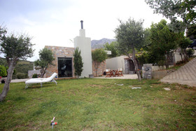 Villa Lithos