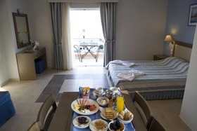 Hotel Philoxenia