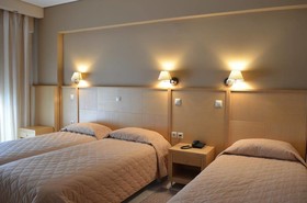 Evia Hotel & Suites