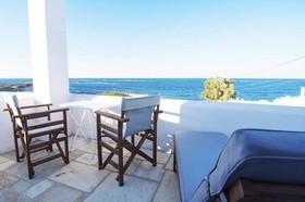 Almyra Guesthouses