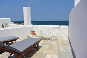 Almyra Guesthouses