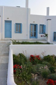 Almyra Guesthouses