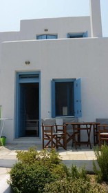 Almyra Guesthouses