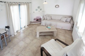 Kallisti Studios & Apartments