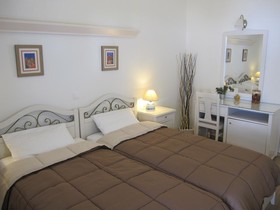 Perigiali Hotel