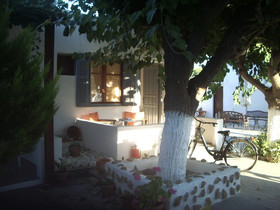 Skyros Panorama Studios