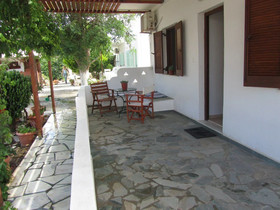 Skyros Panorama Studios