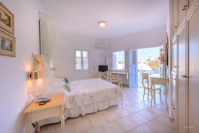 Chora Resort & Spa