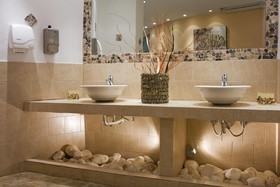 Chora Resort & Spa