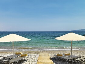 Kalamaki Beach Resort