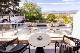 Acro Upscale Residences