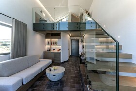 Acro Upscale Residences