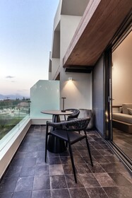 Acro Upscale Residences