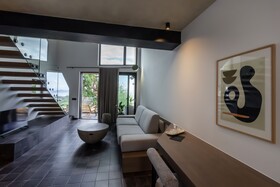 Acro Upscale Residences