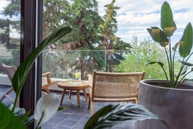 Acro Upscale Residences