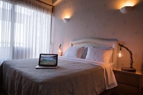 Enalio Suites