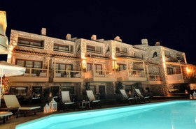 Enalio Suites