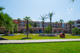 Cora Hotel & Spa
