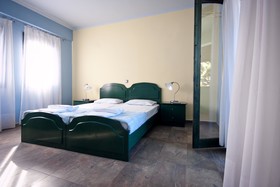 Eden Hotel