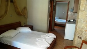 Hotel Giannis & Fotini
