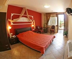Hotel Giannis & Fotini