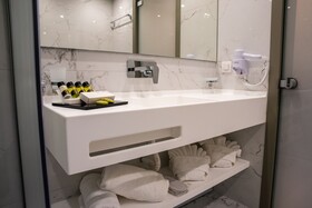 Lagaria Hotel