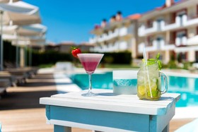 Lagaria Apartments