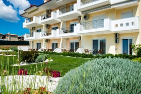 Lagaria Apartments