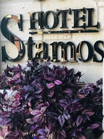 Stamos