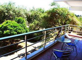 Salonikiou Beach Apartments & Villas