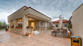 Lagaria II Apartments