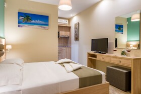 Lagaria II Apartments