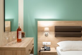Lagaria II Apartments