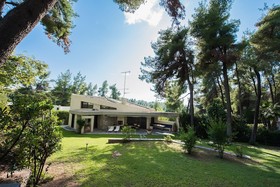 Villa Marigold by halu! Sani Villas