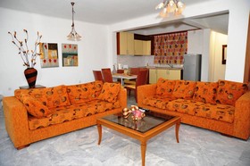 Bomo Villas Kosmas