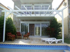 Bomo Villas Kosmas