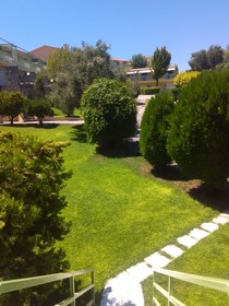 Arya Hotel