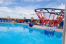 Arya Hotel