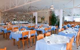 Arya Hotel