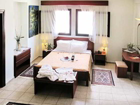 Lesse Hotel