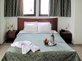 Lesse Hotel