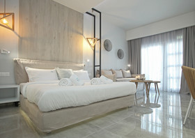 Minthi Boutique Apartments
