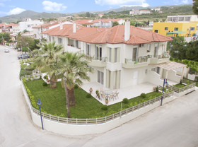 Minthi Boutique Apartments