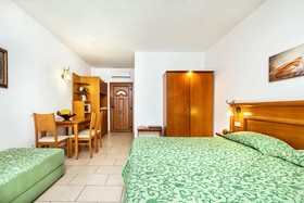 Nereides Hotel